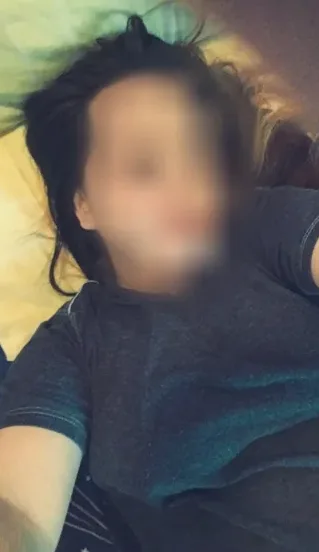 Alma, 28