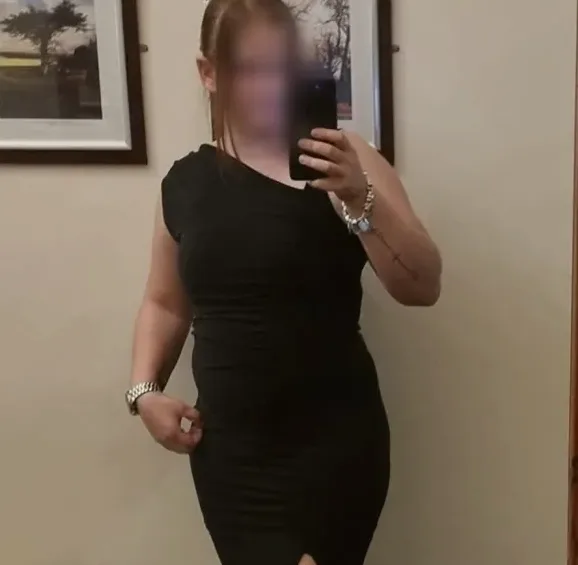 Emilia, 37