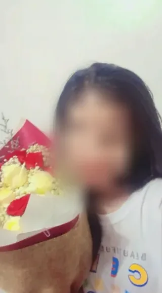 Sanna, 23