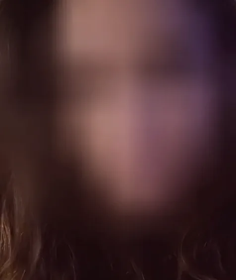 Sara, 30