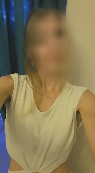 Sari, 39