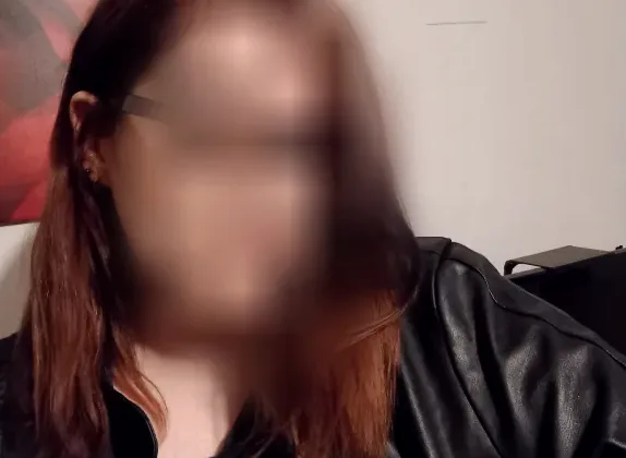 Terhi, 25